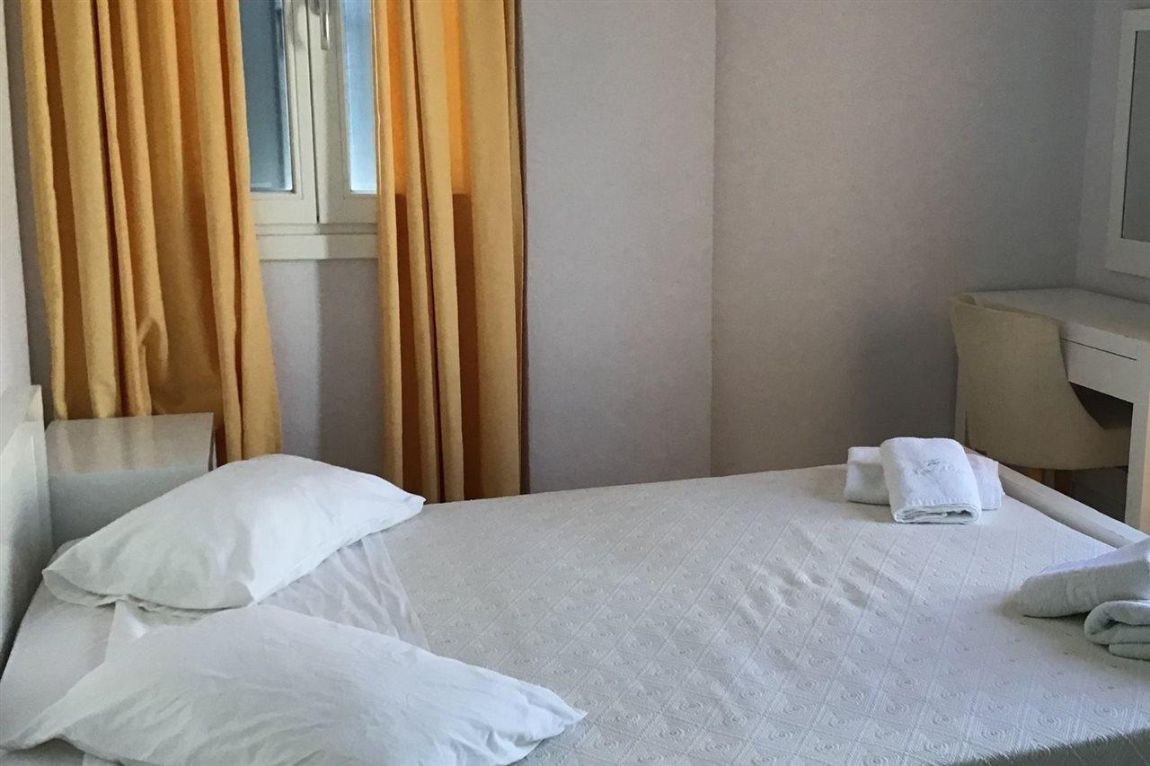 Thera Mare Perissa  Dış mekan fotoğraf